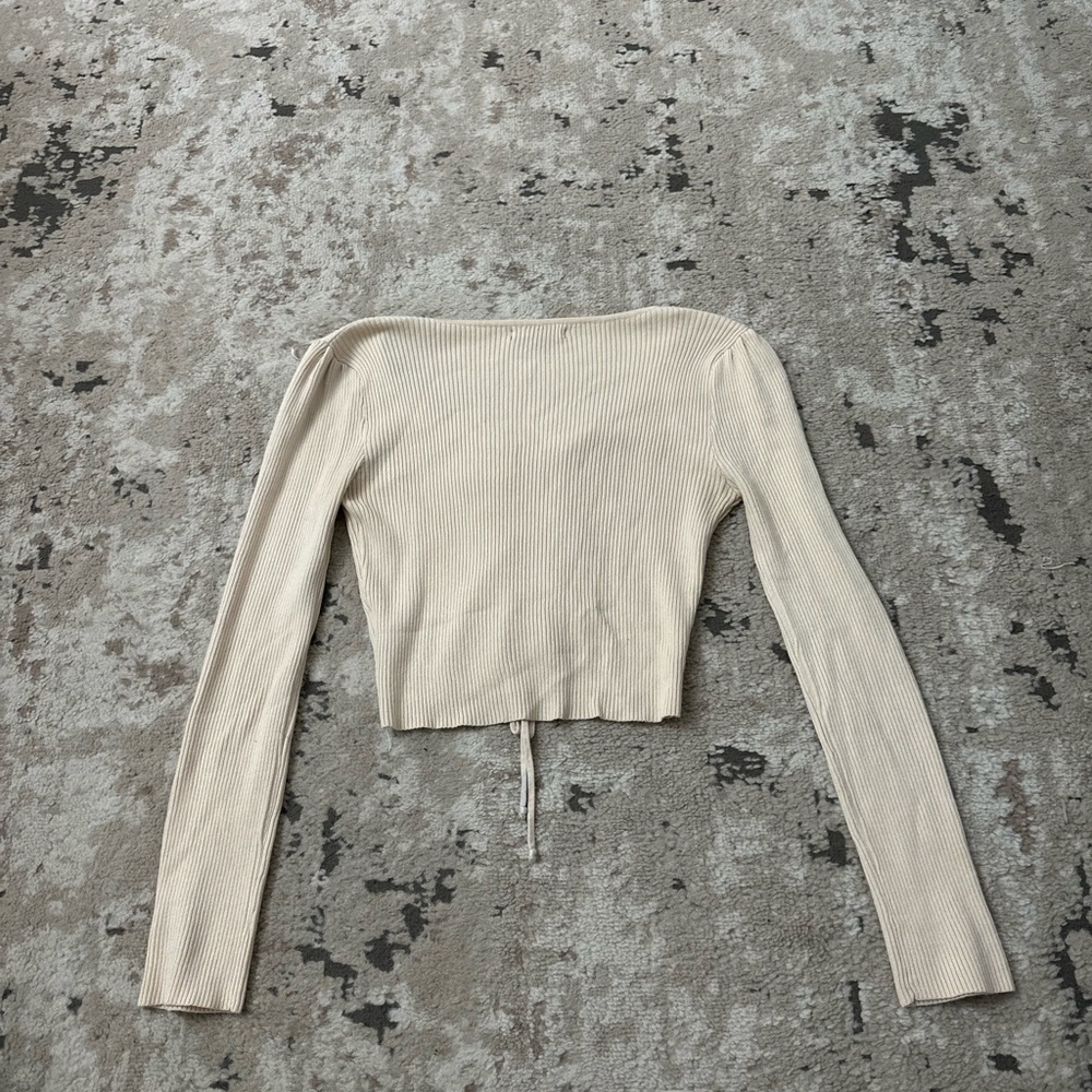 Love Tree Cream Ribbed Sweater Top Size Medium - Picture 2 of 3